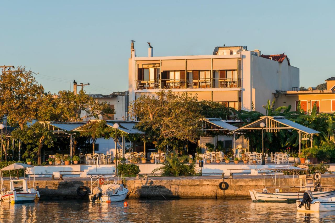 Akroyali Hotel & Villas Messinia Bagian luar foto