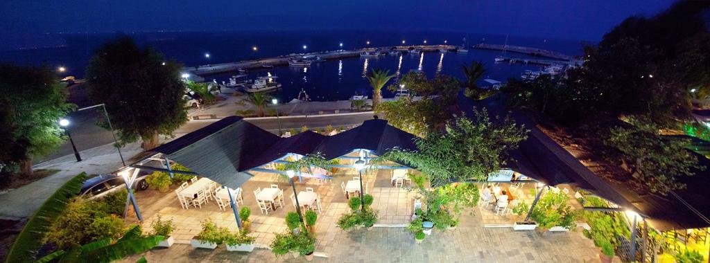 Akroyali Hotel & Villas Messinia Bagian luar foto