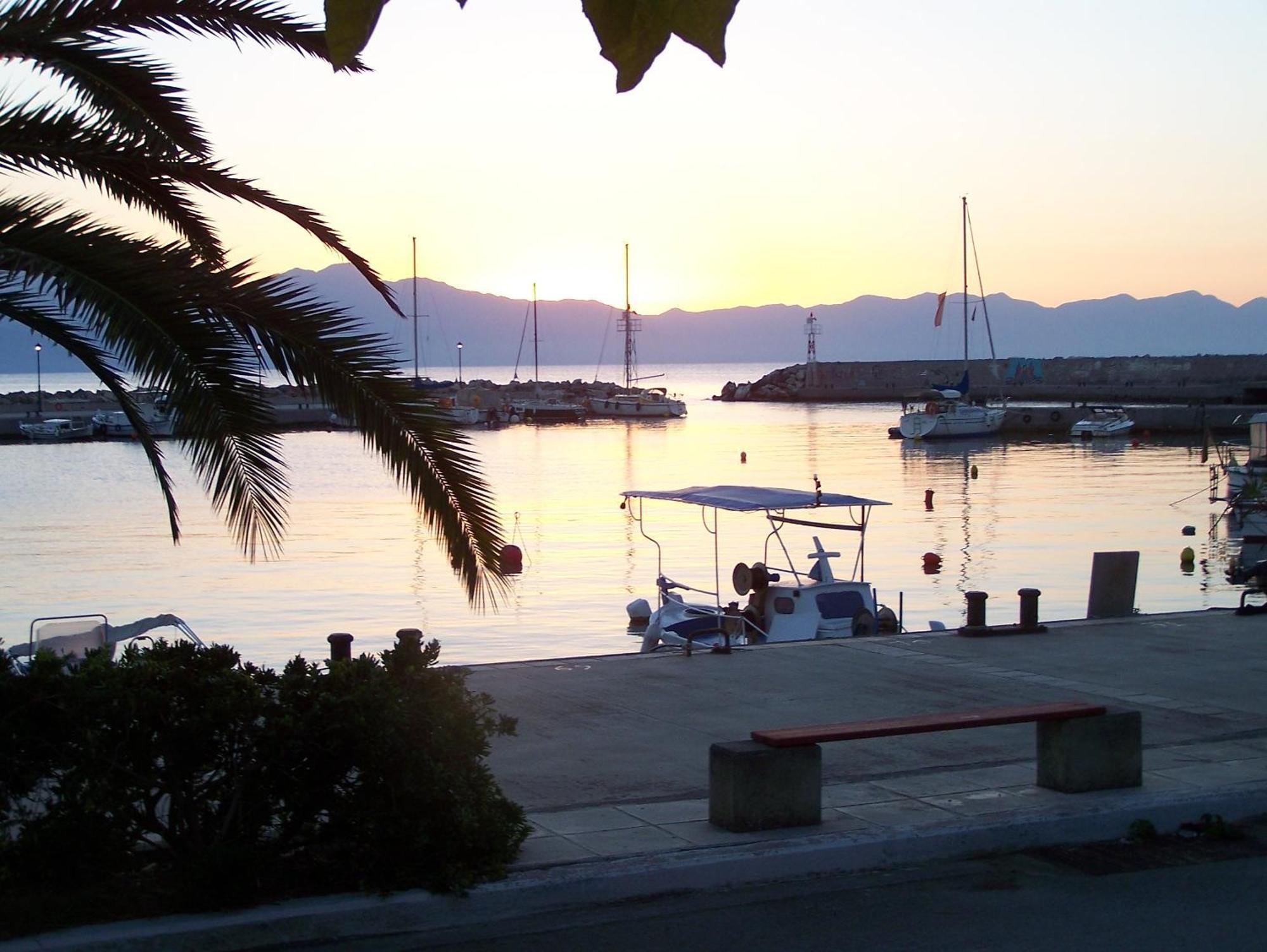 Akroyali Hotel & Villas Messinia Bagian luar foto