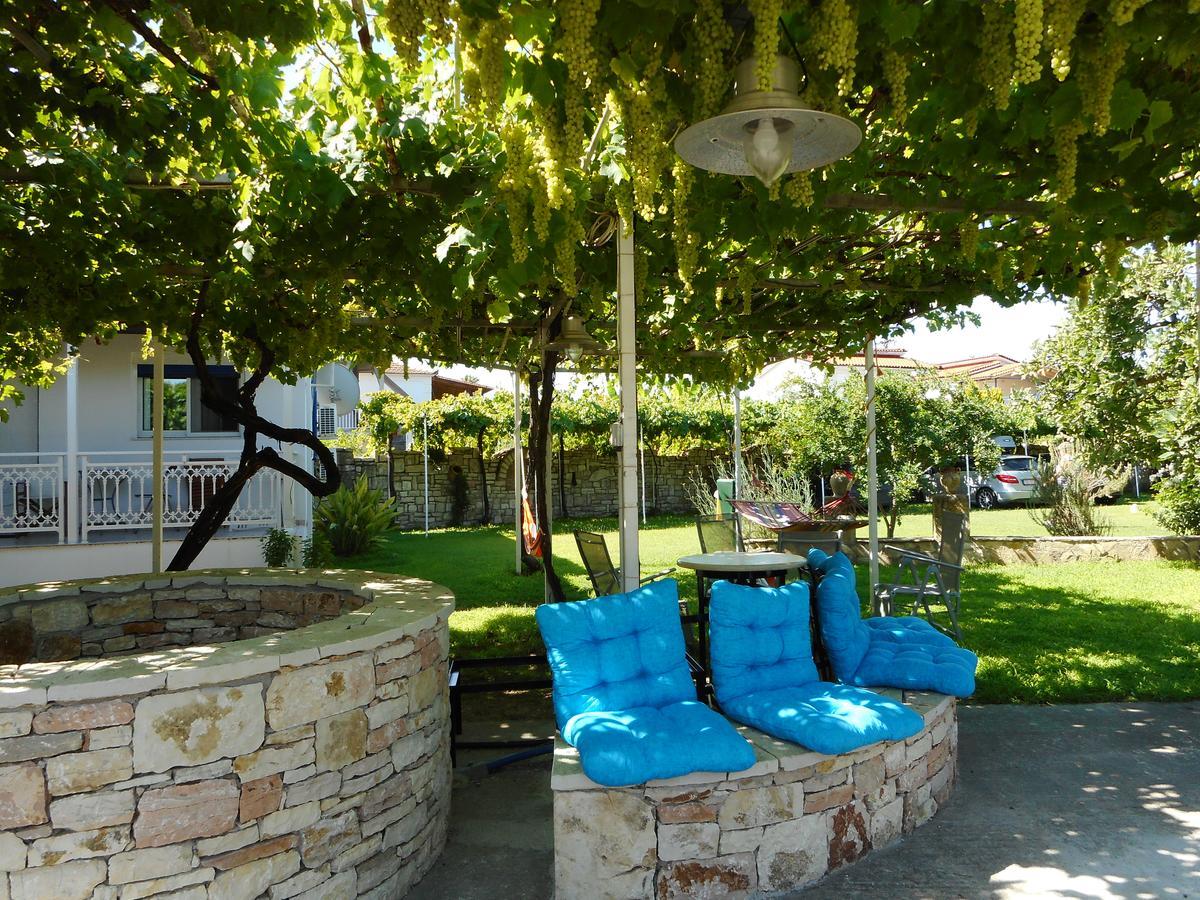 Akroyali Hotel & Villas Messinia Bagian luar foto